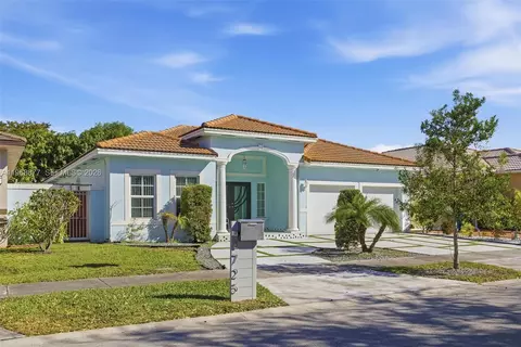 8725 NW 148th Ter, Miami Lakes, FL 33018