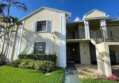 929 Hamilton Dr #929F, Homestead, FL 33034