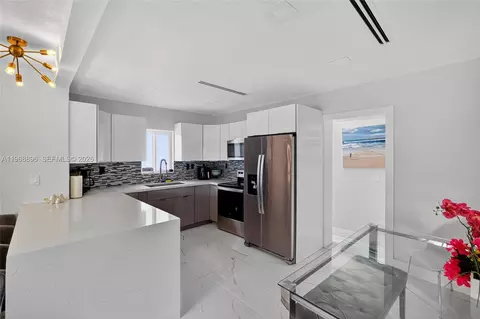 231 NW 44th St, Miami, FL 33127