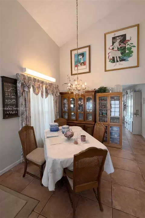 Dining - 19804 NW 67th Ct, Hialeah, FL 33015 photo 1 of 2
