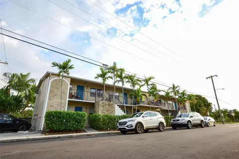 409 4th Ave N, Lake Worth, FL 33460