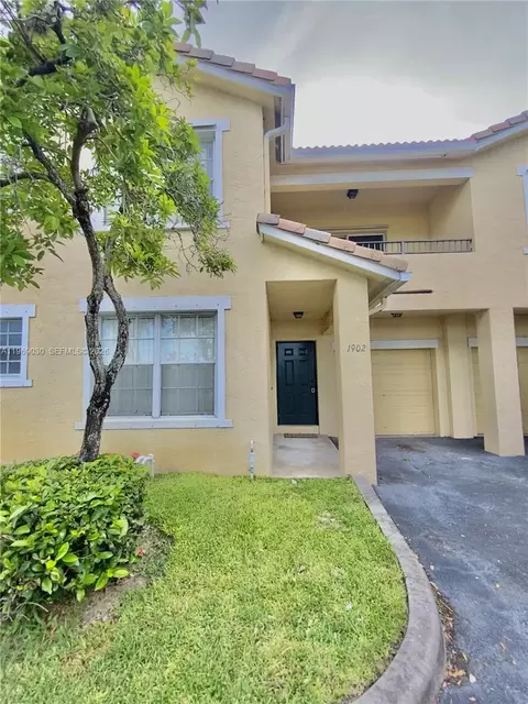 1902 Belmont Ln #1902, North Lauderdale, FL 33068