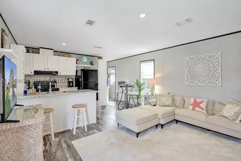 315 NE Cardinal Ln #LOT L25, Jensen Beach, FL 34957