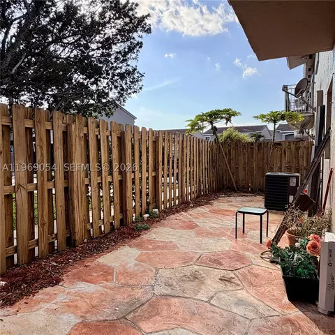 Undisclosed, Hialeah, FL 33015 photo 18