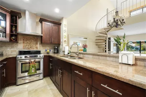 Kitchen - 14842 Breckness Pl, Miami Lakes, FL 33016 photo 2 of 2