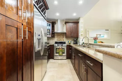 Kitchen - 14842 Breckness Pl, Miami Lakes, FL 33016 photo 1 of 2