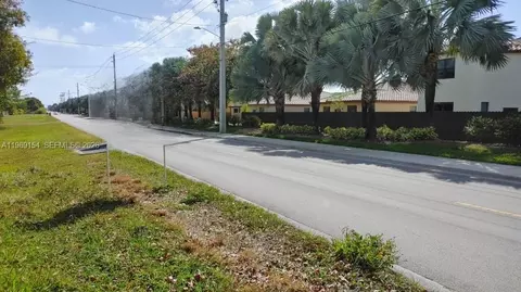 11901 SW 232nd St, Miami, FL 33170