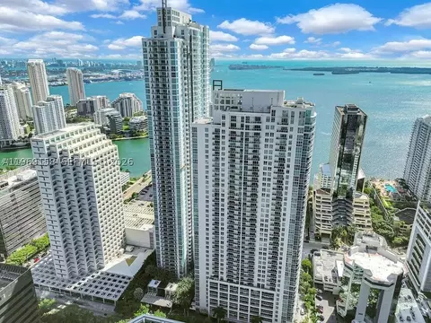 950 Brickell Bay Dr #3605, Miami, FL 33131
