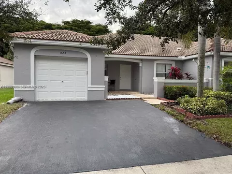 1653 Zenith Way, Weston, FL 33327