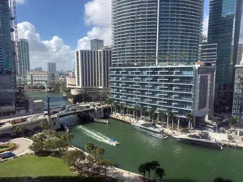 465 Brickell #1504, Miami, FL 33131