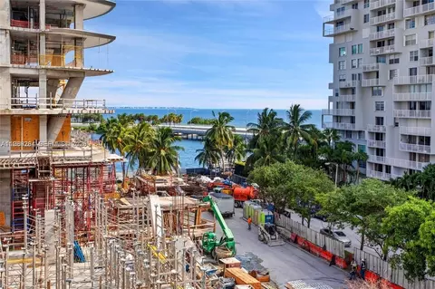 View/Area - 145 SE 25th Rd #602, Miami, FL 33129 photo 2 of 3