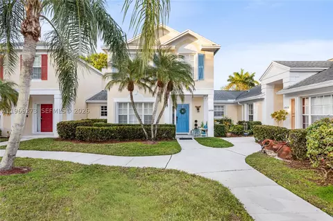 10930 Periwinkle Ln, Tamarac, FL 33321