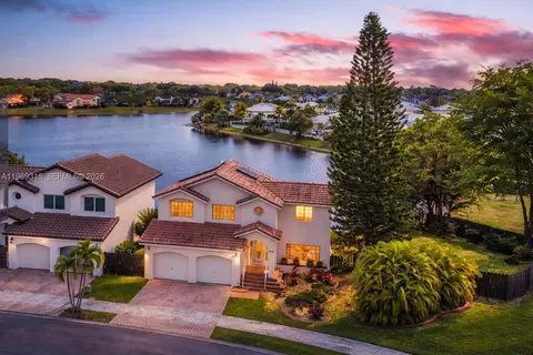 15490 SW 47th St, Miami, FL 33185