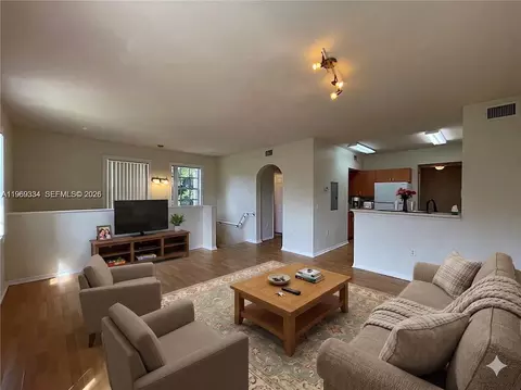 2305 Belmont Ln #2305, North Lauderdale, FL 33068
