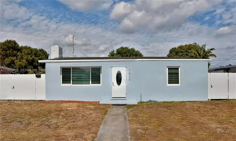 1013 Cherry Rd, West Palm Beach, FL 33409