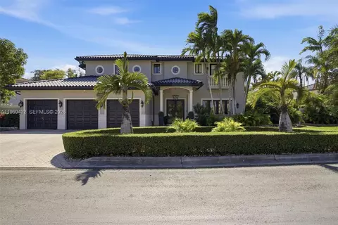 9449 NW 54th Doral Cir Ln, Doral, FL 33178