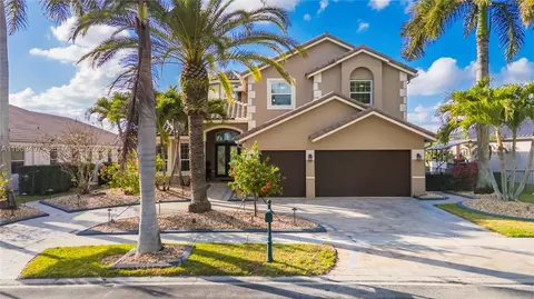 3240 SW 190th Ave, Miramar, FL 33029