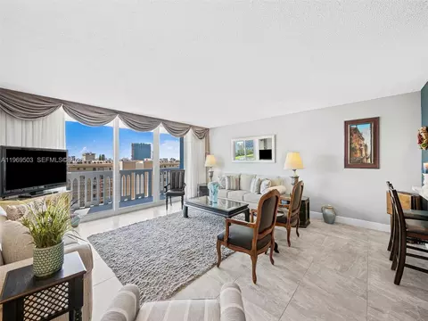 401 NE 14th Ave #808, Hallandale Beach, FL 33009