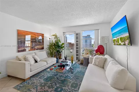 2351 Douglas Rd #1104, Miami, FL 33145