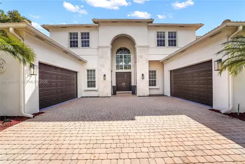 12486 World Cup Ln, Wellington, FL 33414