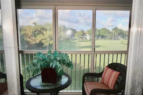 701 SW 128th Ave #401F, Pembroke Pines, FL 33027