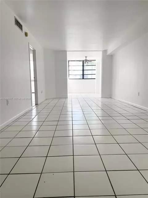 6937 Bay Dr #210, Miami Beach, FL 33141