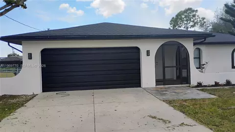 1404 SE 19th St, Cape Coral, FL 33990