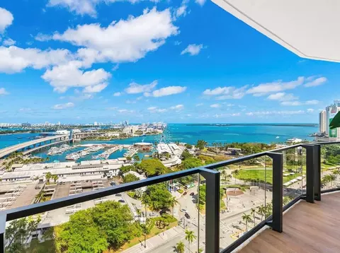 398 NE 5th St #3811, Miami, FL 33132