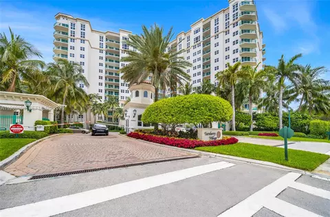20000 E Country Club Dr #311, Aventura, FL 33180