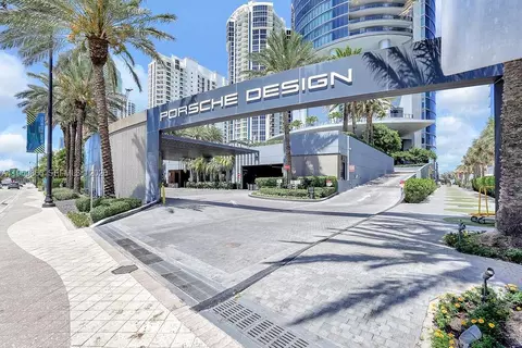 18555 Collins Ave #2605, Sunny Isles Beach, FL 33160