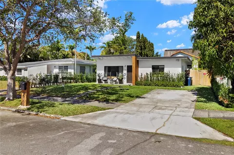 6315 SW 42nd St, Miami, FL 33155