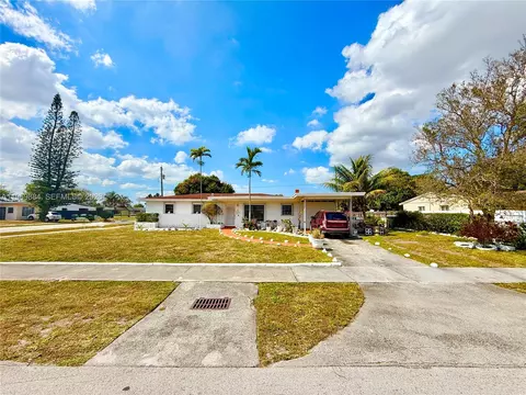 17100 NW 45th Ct, Miami Gardens, FL 33055