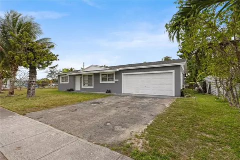 300 NW 39th St, Pompano Beach, FL 33064