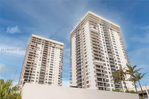 2101 S Ocean Dr #2804, Hollywood, FL 33019