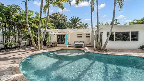 2037 Windward Dr, Pompano Beach, FL 33062