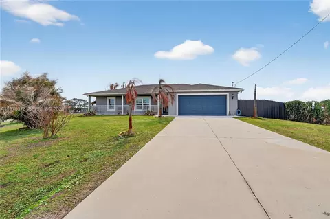 1220 Moore Run, Labelle, FL 33935