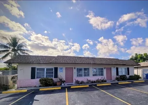 4001 NW 31st Ave, Lauderdale Lakes, FL 33309