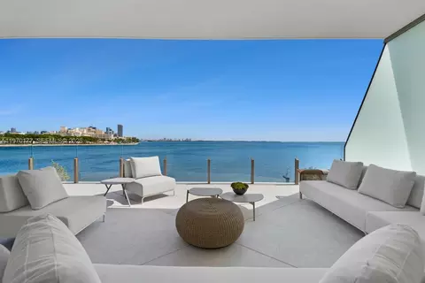 5 Grove Isle Dr #M204, Coconut Grove, FL 33133