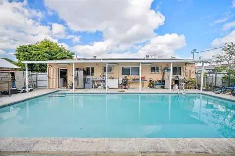 Other - 590 W 35th Pl, Hialeah, FL 33012 photo 6 of 6
