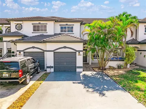 12858 SW 50th St, Miramar, FL 33027
