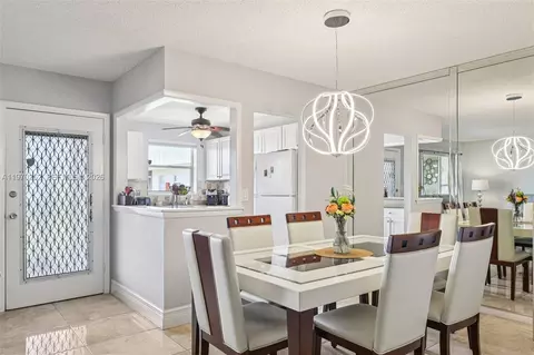 804 SE 7th St #402, Deerfield Beach, FL 33441
