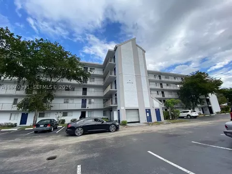 8700 N Sherman Cir #305, Miramar, FL 33025
