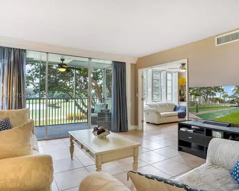 2681 S Course Dr #209, Pompano Beach, FL 33069