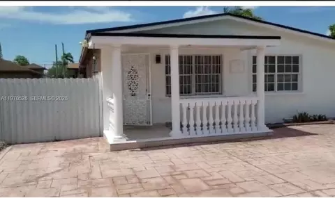 3050 NW 52nd St, Miami, FL 33142