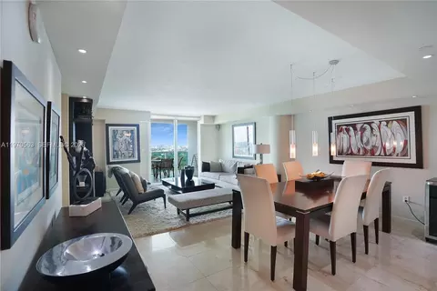 2101 Brickell Ave #1812, Miami, FL 33129