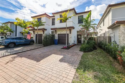 25418 SW 108th Ct, Homestead, FL 33032