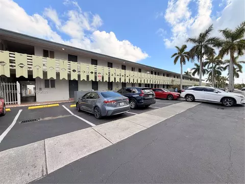 941 NE 169th St #120, North Miami Beach, FL 33162