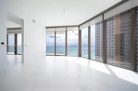 18975 Collins Ave #1604, Sunny Isles Beach, FL 33160