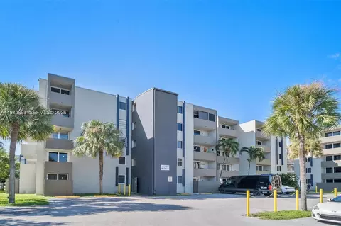 10090 NW 80th Ct #1206, Hialeah Gardens, FL 33016