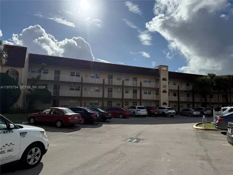 2721 N Pine Island Rd #202, Sunrise, FL 33322